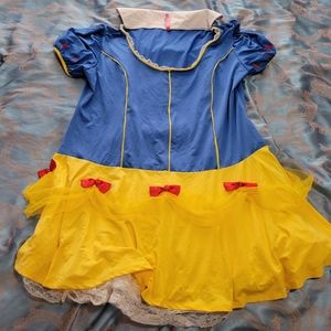 XL Snow white costume